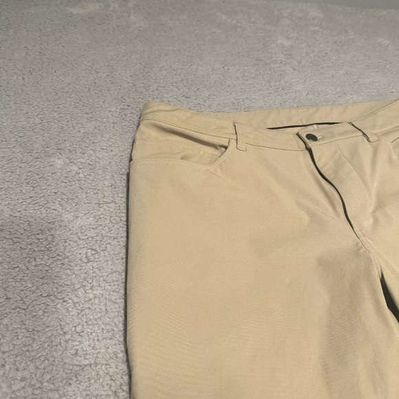 Lululemon ABC Pant Classic Chino Men Sz 36x33” Stretch Casual Tofino Sand - Picture 5 of 11